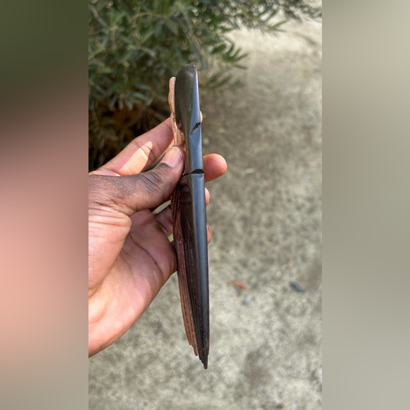 VTG Hand Carved Afro Pick Comb 🪮 🇧🇯 Sz 6.5”c2.5” - Picture 3 of 3